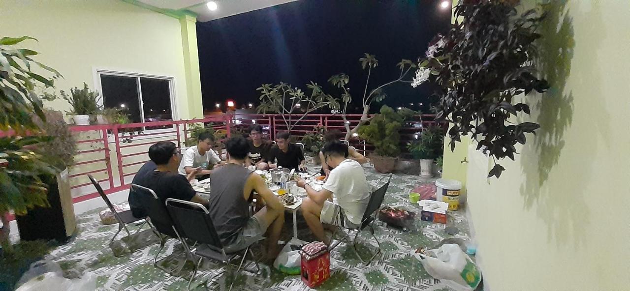 Homestay Chau Trieu - Phan Thiết Eksteriør billede